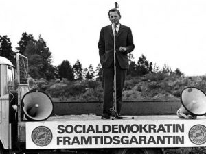 Sveriges statsminister, Olof Palme, mördad